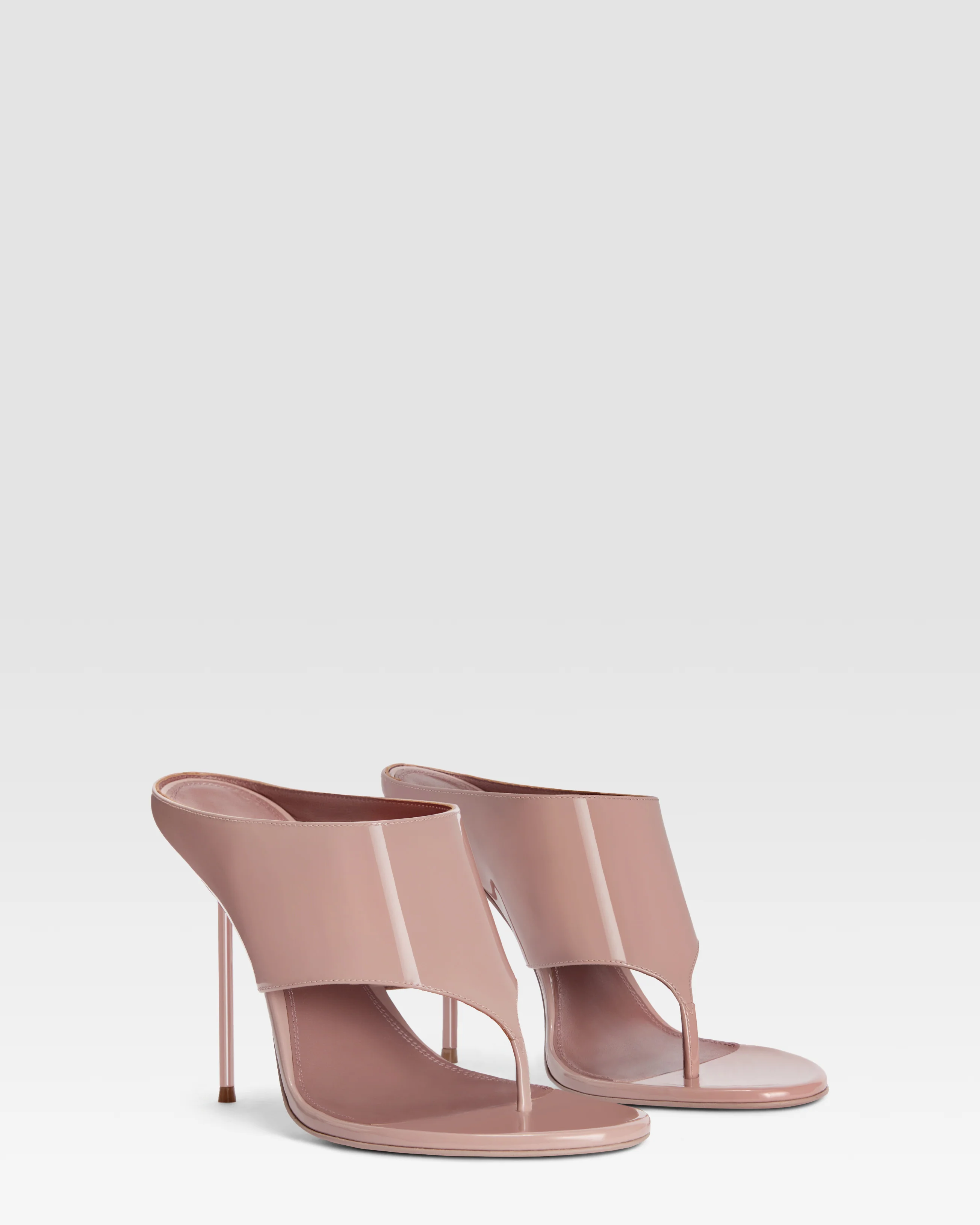 Thong mules in Texas rose patent leather - Image 2